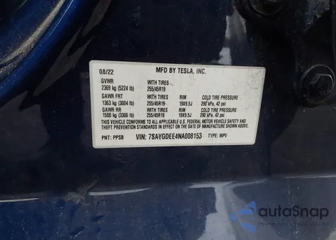 2022 Tesla Model Y Long Range Dual Motor All-Wheel Drive z USA, uszkodzony, nr VIN 7SAYGDEE4NA008153